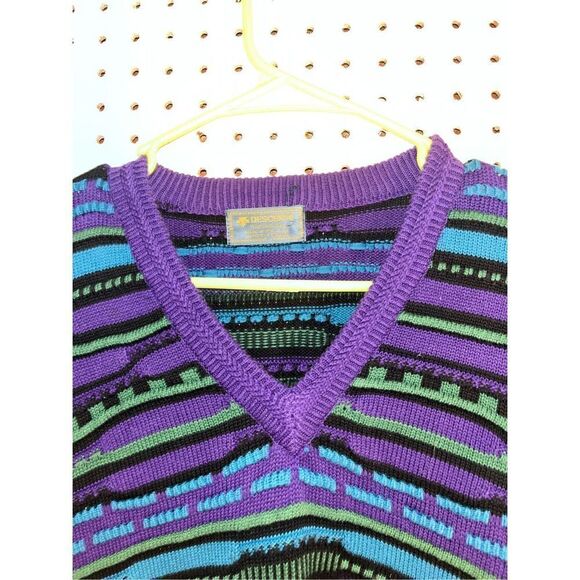 Vintage Descente sweater  - Picture 3 of 4